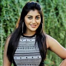 Yashika Aannand